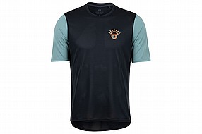 <strong>Limited Color/Sizes</strong><br />Black 88 - Small<br />Black 88 - Medium<br />Black 88 - Large<br />Black 88 - 2X-Large Pearl Izumi Mens Summit SS Jersey