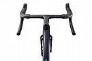 Giant Revolt Advanced SL 2 Gravel Bike 4