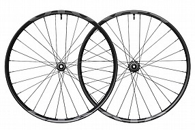 Race Face Aeffect Wheelset - Reviews, Comparisons, Specs