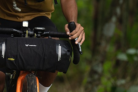 Apidura Expedition Handlebar Pack