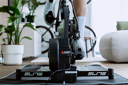 Elite Avanti Smart Trainer [0220501EXUE]