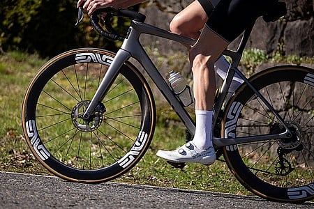 ENVE SES 4.5 Disc Brake Wheels. Shimano HG | eBay