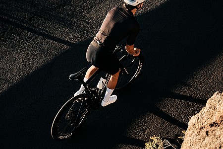 Fizik Vento Antares R1 Light Saddle [70E6Y00A0E000]
