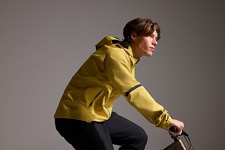 Gore Wear Mens Lupra Gore-Tex 2.0 Hooded Jacket