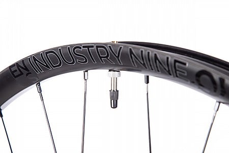 Industry Nine Hydra Enduro S Carbon 29