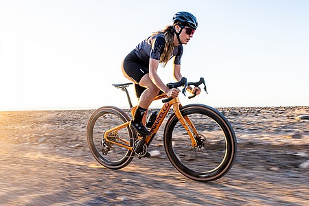 Pinarello 2026 Grevil F9 RED AXS XPLR Gravel Bike