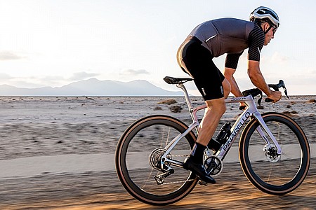 Pinarello 2026 Dogma GR RED AXS XPLR Gravel Bike