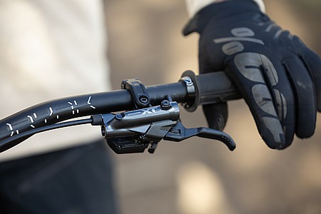 Shimano XT BL-M8200 Brake Lever W/ BR-M8200 Caliper