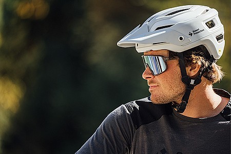 Sweet Protection Trailblazer Mips MTB Helmet [845104-MBLCK-ML]