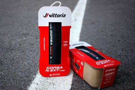Vittoria Corsa パッケージ&バルブキャップなし Vittoria Corsa N.EXT Road Tire [11A00397]