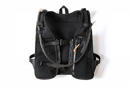 Restrap Rolltop Hydration Vest [RS_RHY_SMD_BLK]