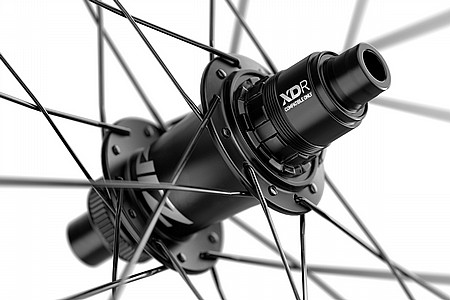 Zipp 404 S Carbon Disc Brake Wheels [00.1918.802.000]