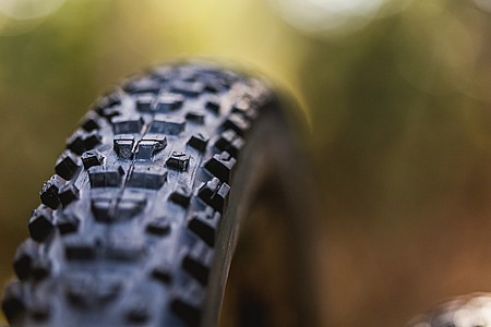 Maxxis REKON+ 27.5\