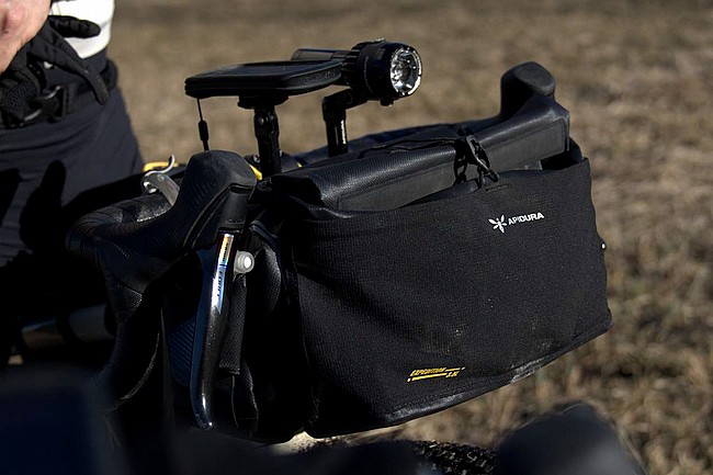 Apidura Expedition Front Accessory Pack (3.5L) 