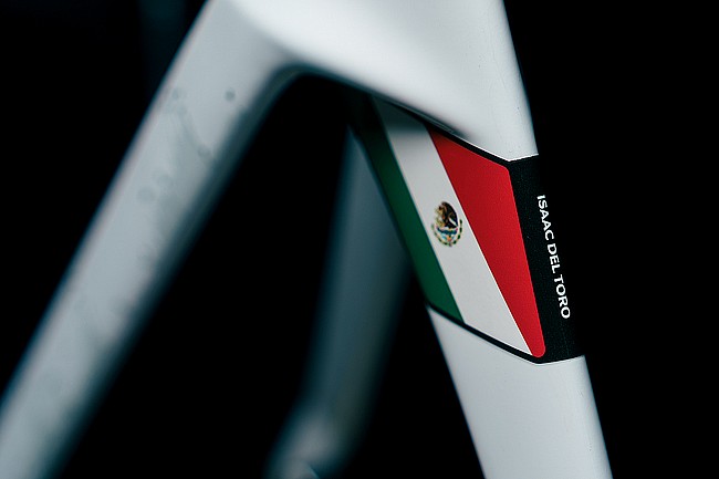 Colnago Y1Rs Mexico Edition LTD Rolling Chassis Indicative of Frame Only