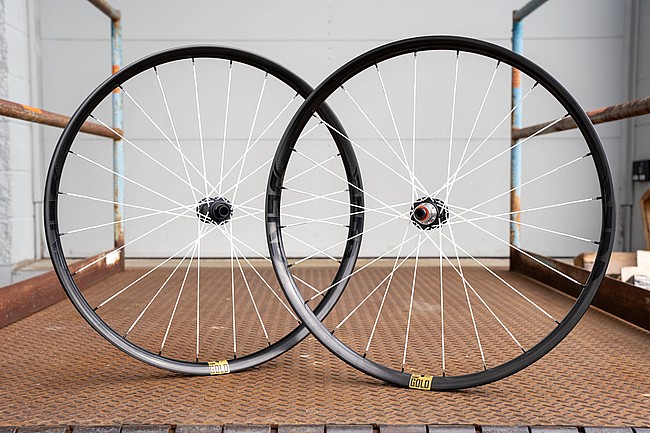 Berd HAWK30 32" MTB Carbon Wheelset 