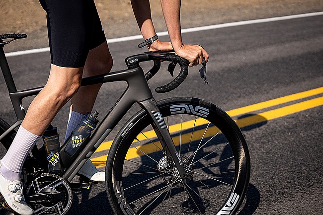 ENVE Aero Carbon Bottle Cage 