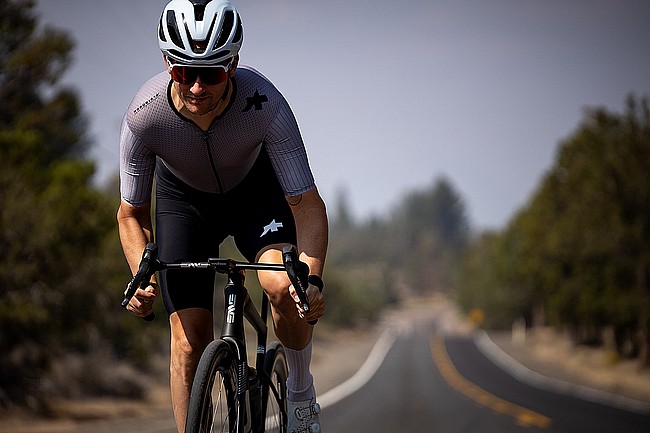 ENVE SES Aero PRO V2 One-Piece Handlebar 