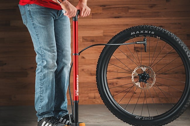 Feedback Sports Pneuma CC Floor Pump 