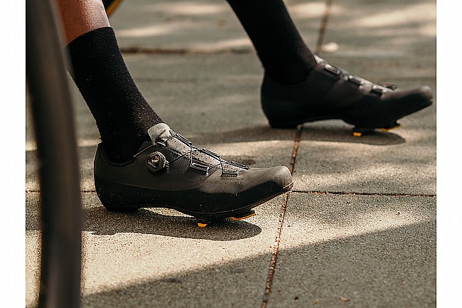 Fizik Tempo Overcurve R4 Wide  Road Shoe 