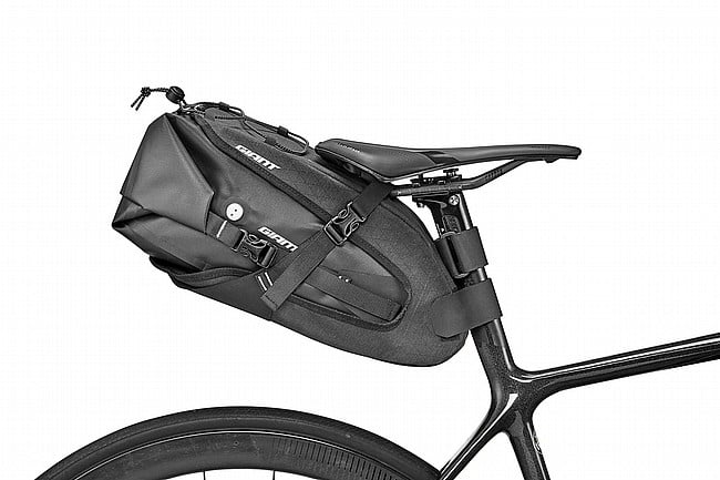 Giant H2Pro Saddle Bag Black - 10L (MD)