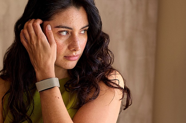 Garmin CIRQA Smart Band 