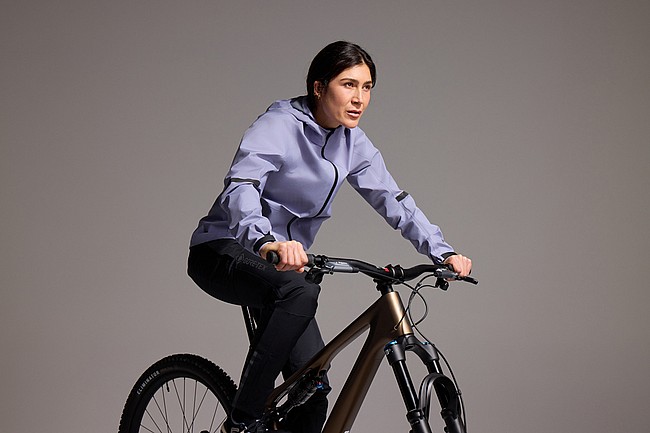 Gore Wear Womens Lupra Gore-Tex 2.0 Hooded Jacket 