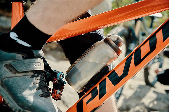 Fidlock Twist 750 Compact Bottle + Bike Base 