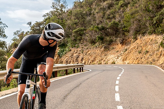 Kask Elemento Helmet 