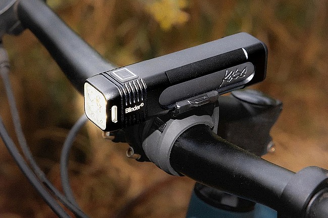 Knog Blinder 700 Front Light 