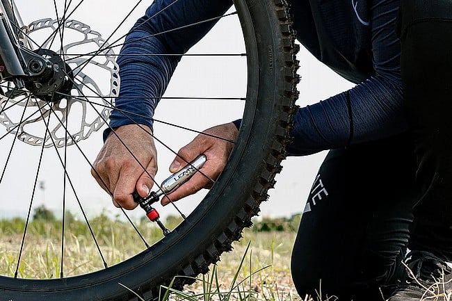 Lezyne Clik Drive CO2 with 20G Cartridge 