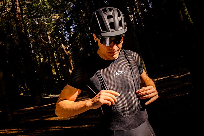 Oakley ARO3 Allroad MIPS Helmet 