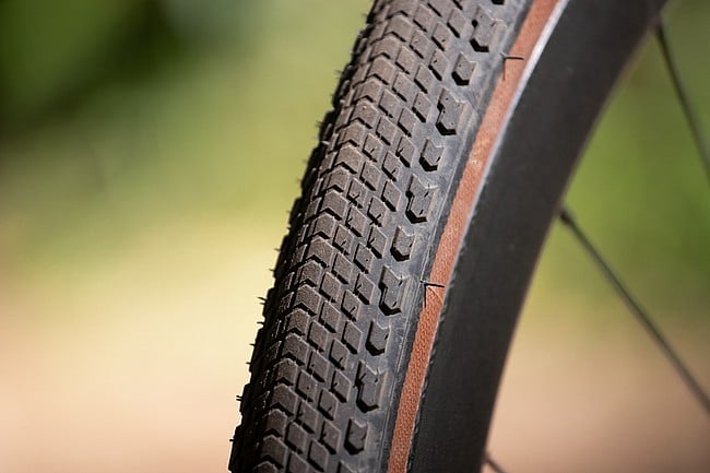 Pirelli Cinturato Gravel H 700c Tire 