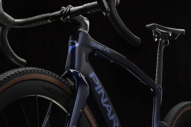 Pinarello 2027 Grevil F5 Rival AXS XPLR Gravel Bike Lapland Sky