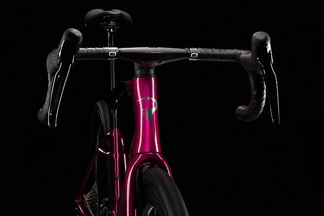 Pinarello 2027 X9 Dura Ace Di2 Road Bike 