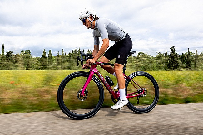 Pinarello 2027 X9 Dura Ace Di2 Road Bike 