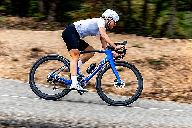 Pinarello 2027 X5 Shimano 105 Di2 Endurance Road Bike 