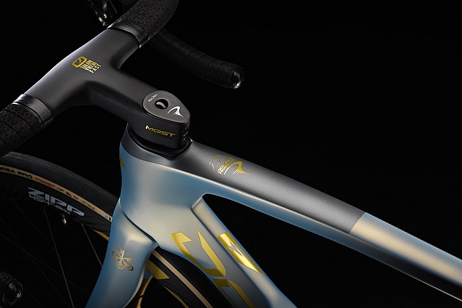 Pinarello 2027 Dogma F Team Q36.5 Limited Frameset 