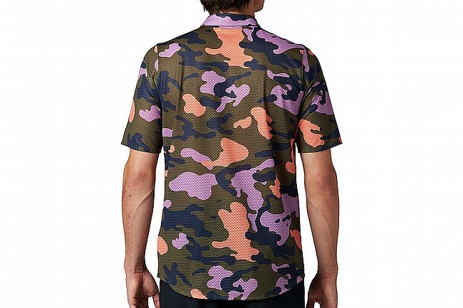 Pearl Izumi Mens Canyon Tech Snap Pinyon Disrupt Camo