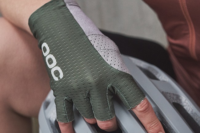 POC Agile Short Glove 