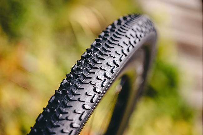 Schwalbe G-One RX TLR 700c Gravel Tire 