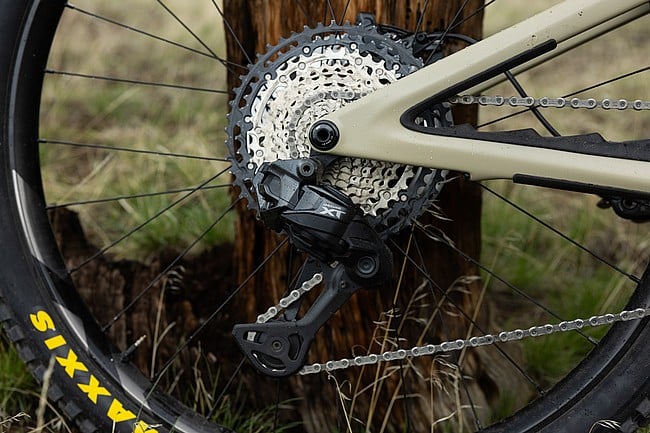 Shimano XT RD-M8250 Di2 Wireless Rear Derailleur 