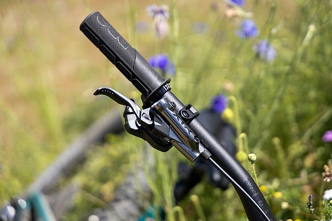 Shimano XTR BL-M9220 Brake Lever W/ BR-M9220 Caliper 