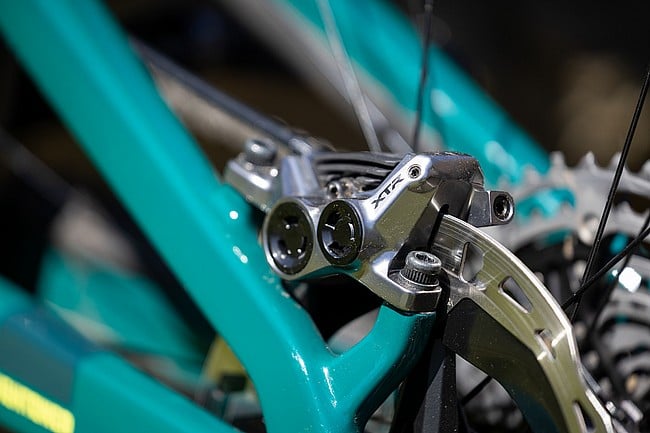 Shimano XTR BR-M9220 Hydraulic Disc Brake Caliper 