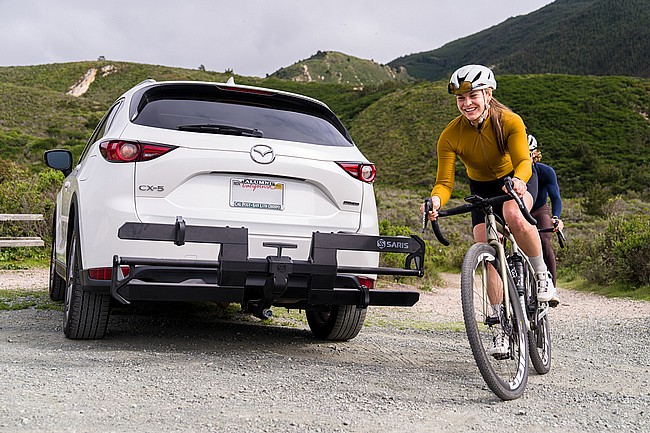 Saris 2025 Superclamp G4 4-Bike Hitch Rack 