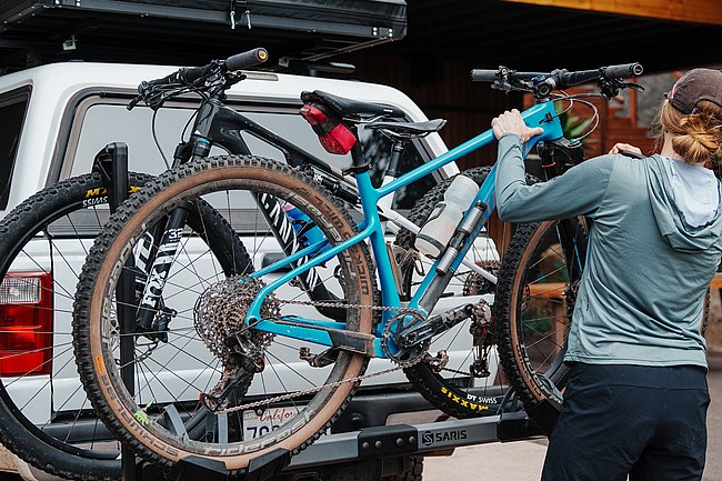 Saris Freedom 2-Bike Hitch Rack 