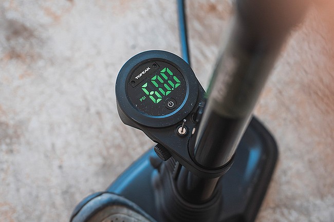 Topeak Joeblow Mountain X Digital Floor Pump 