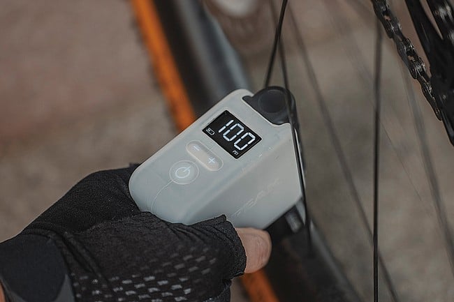 Topeak E-Booster Digital Pump 