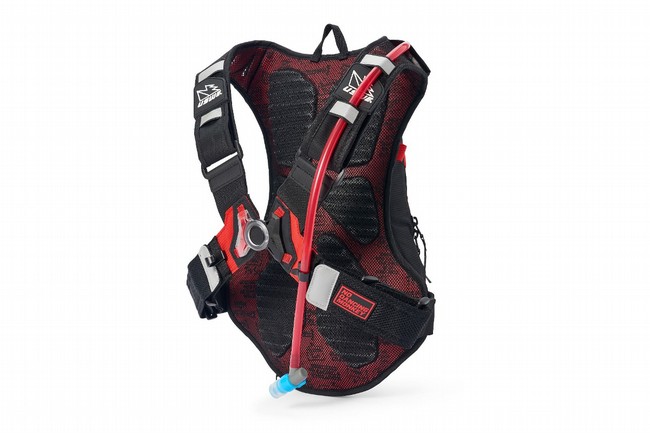 USWE Epic 8 Hydration Pack Black/Red