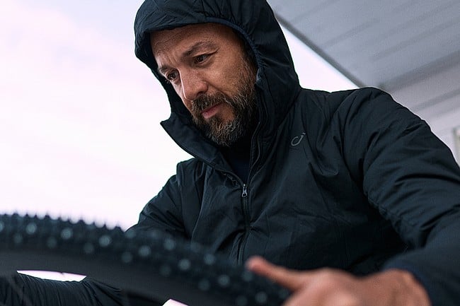 Velocio Mens Ultrapack Insulated Hoodie